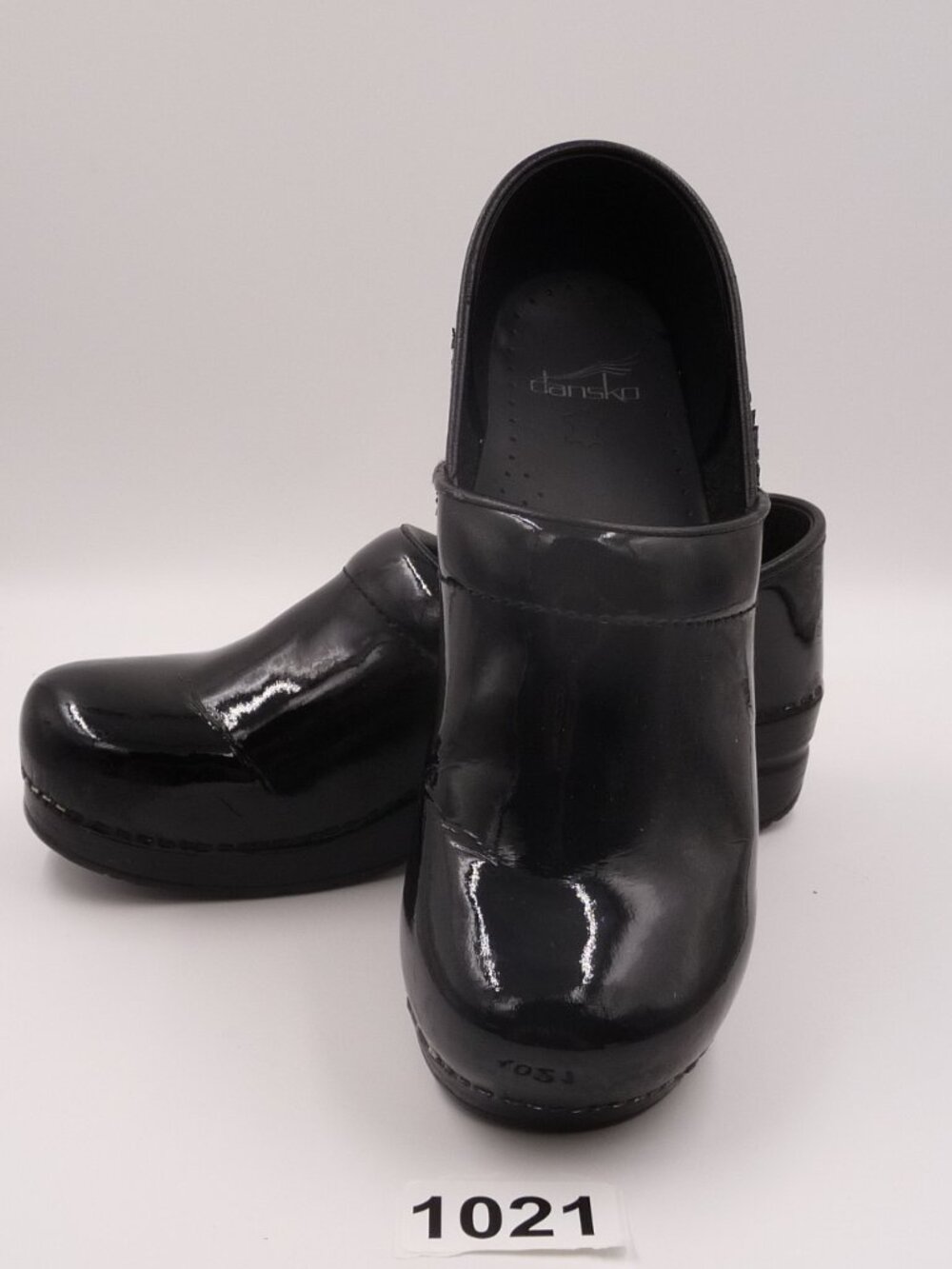 Dansko Women’s Clogs - Black - Glossy Finish - Size 41